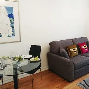 Violet Bank West End. Apartamento
