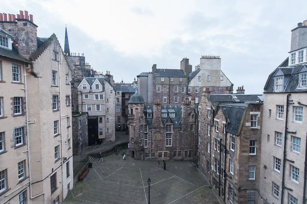Writers View, Royal Mile Apartment Edimburgo