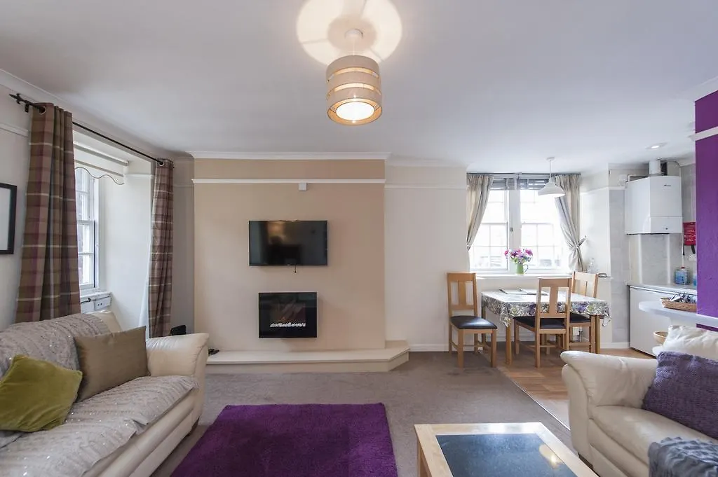 Writers View, Royal Mile Apartment Edimburgo 0*,