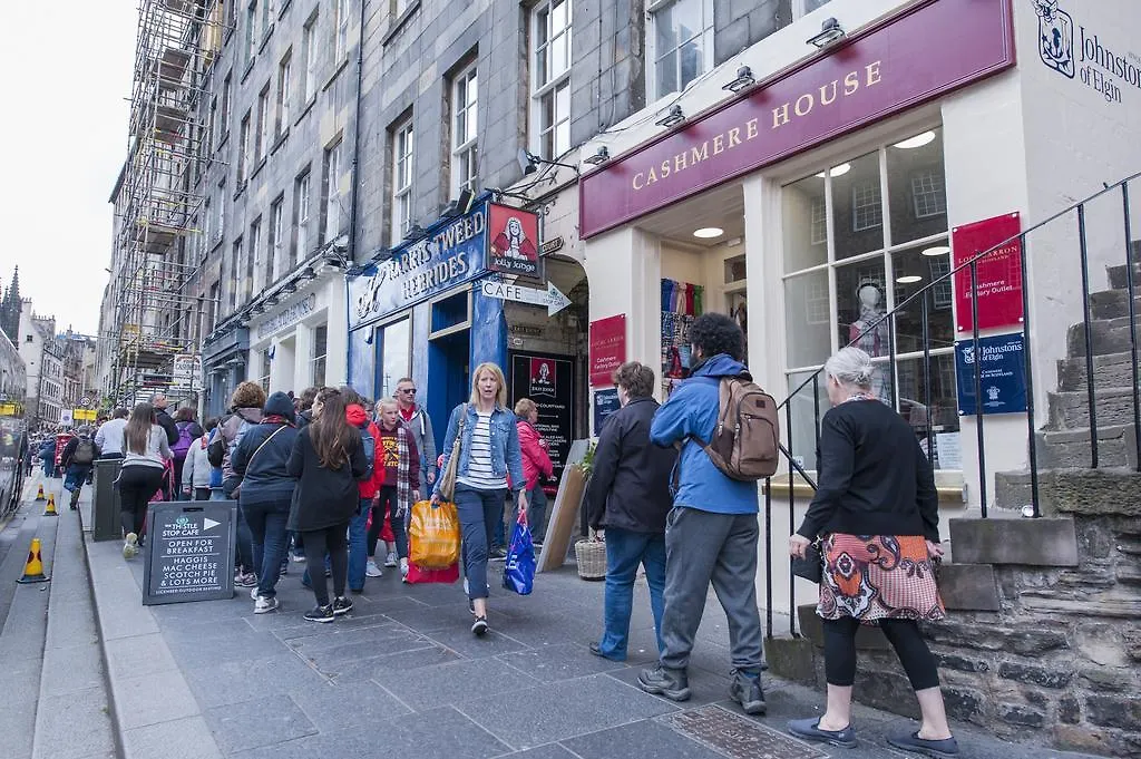 Writers View, Royal Mile Apartment Edimburgo